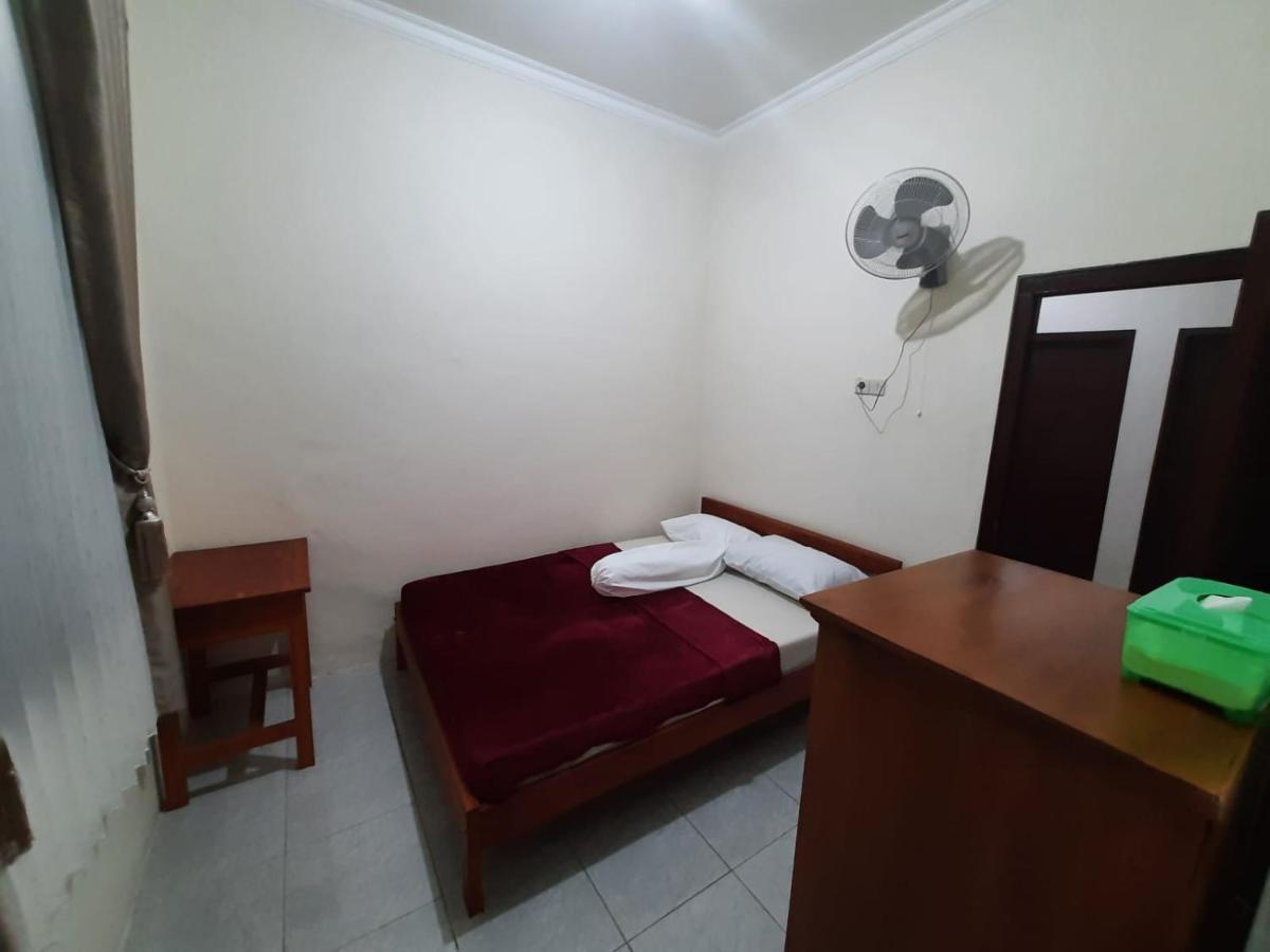 999 Khs Homestay 吉利马努克 外观 照片